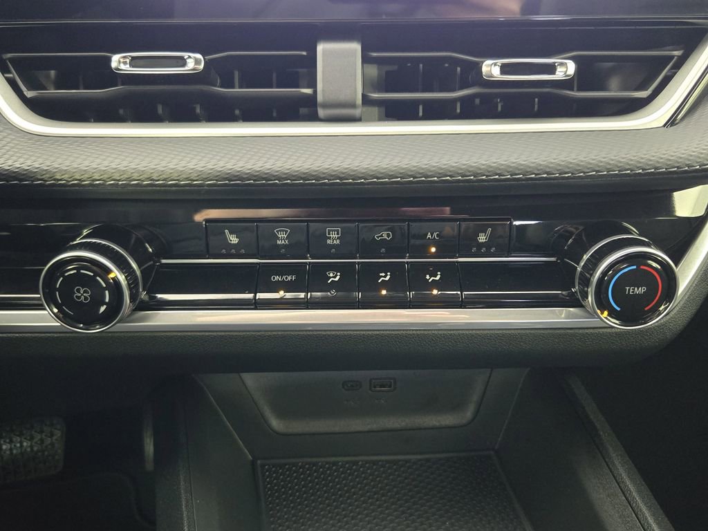 New 2026 Chevrolet Equinox LT w/ Safety and Technology Package image 21