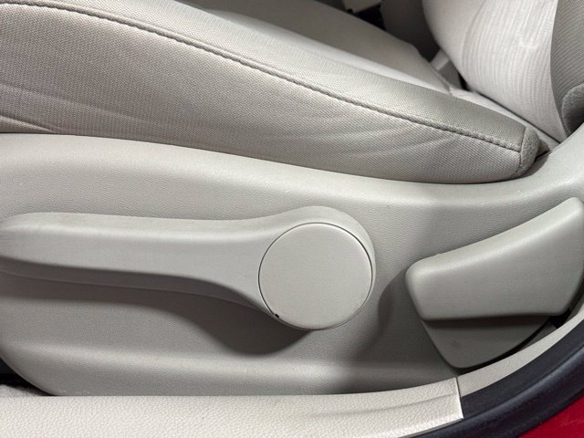 Used 2014 Nissan Sentra SV FWD image 14