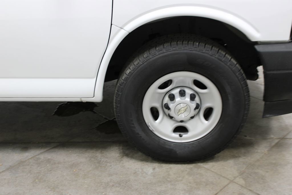 Used 2021 Chevrolet Express 2500 Extended w/ Driver Convenience Package image 43