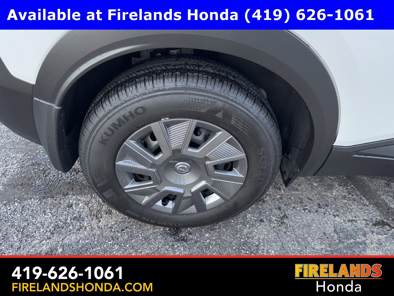 Used 2025 Nissan Kicks S image 33