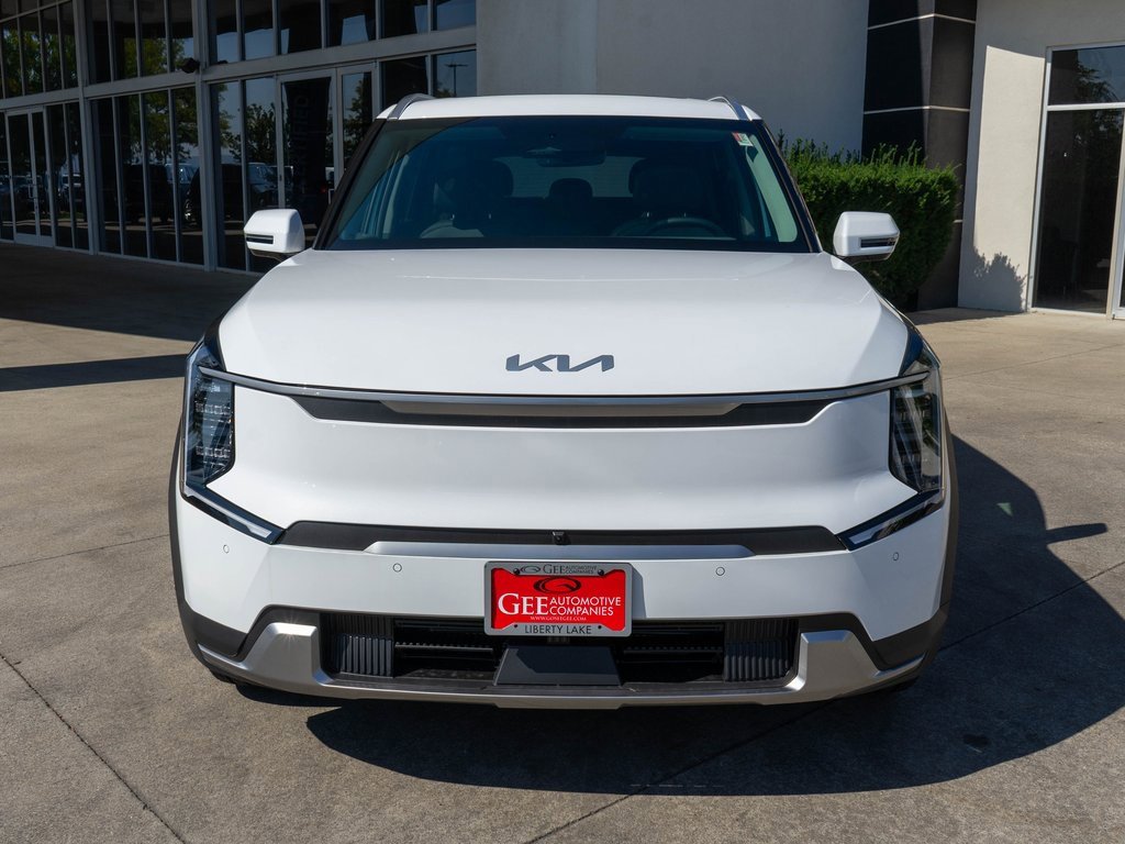 New 2026 Kia EV9 Wind image 2