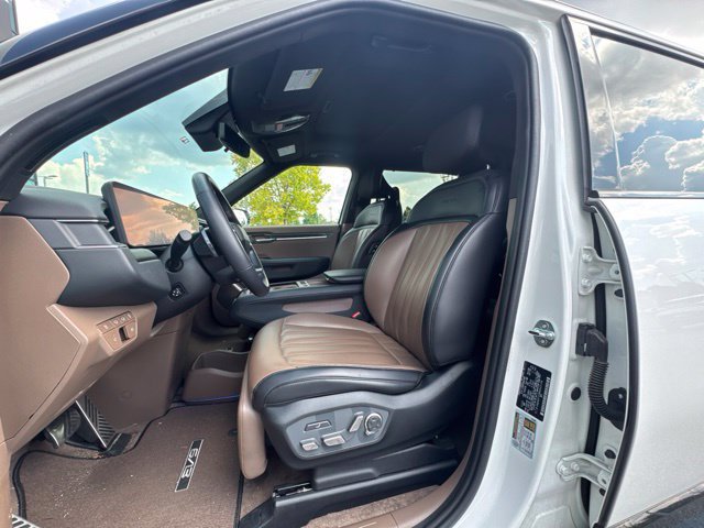 Certified 2024 Kia EV9 GT-Line AWD/4WD image 10