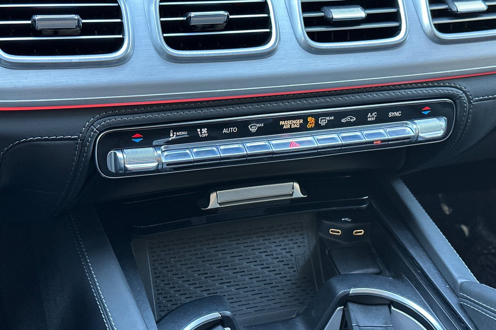 Certified 2024 Mercedes-Benz GLE 63 AMG S image 25