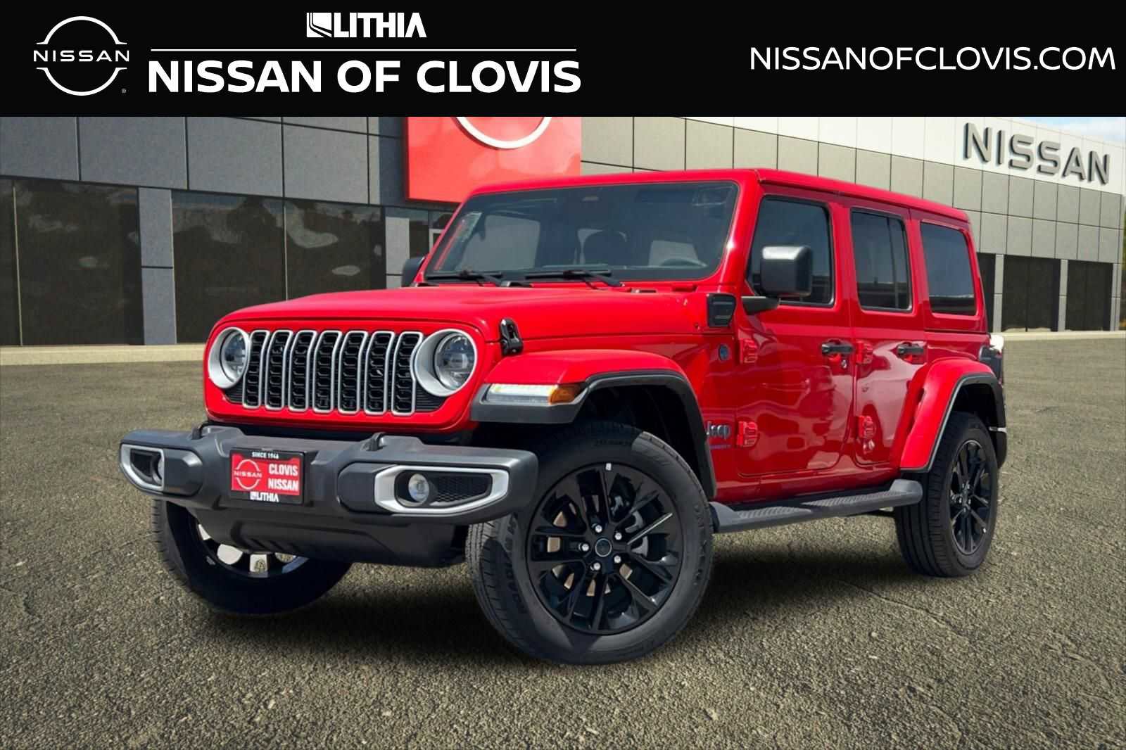 Used 2025 Jeep Wrangler Unlimited Sahara AWD/4WD image 1