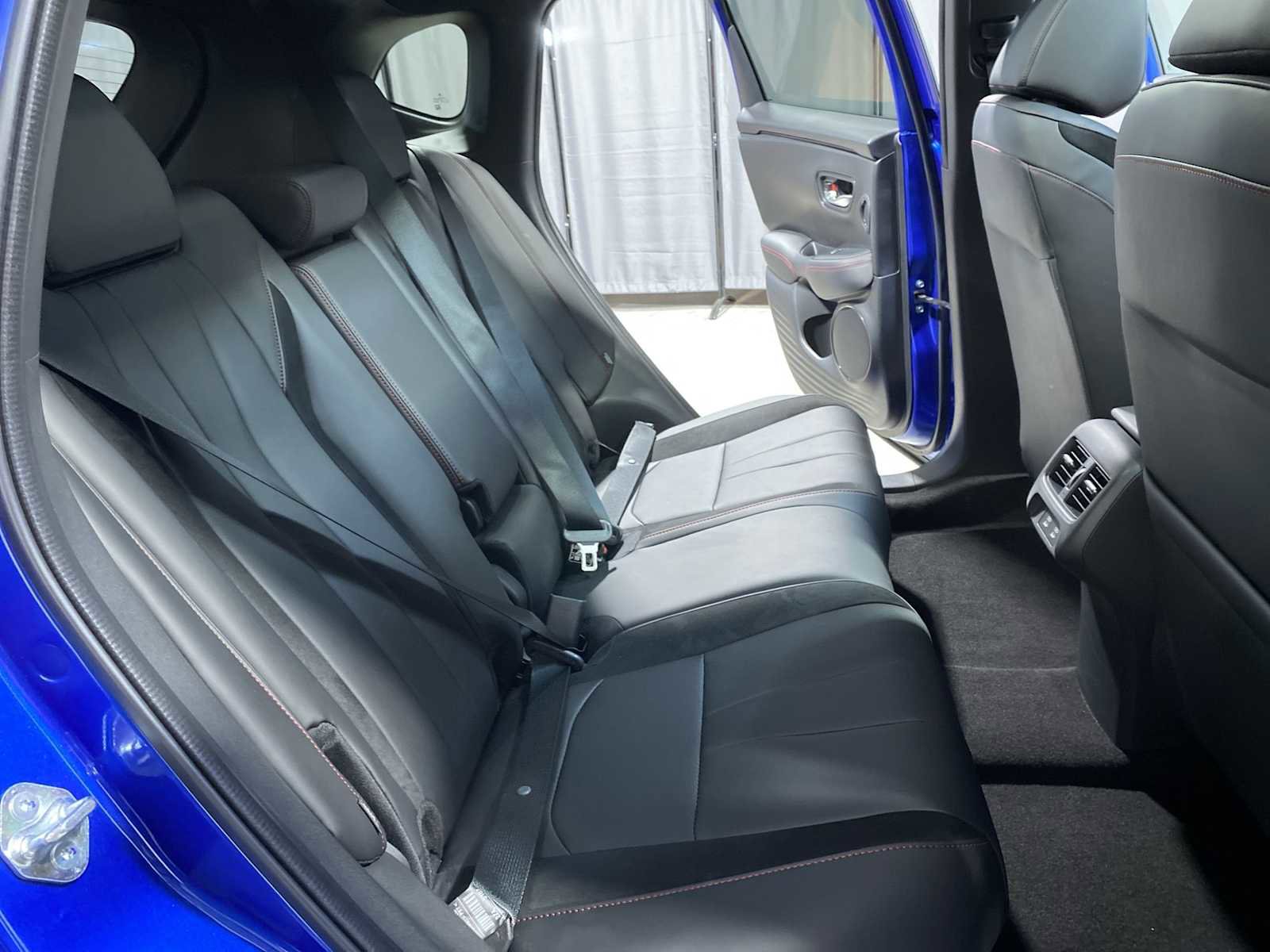 Certified 2025 Acura ADX A-Spec image 13