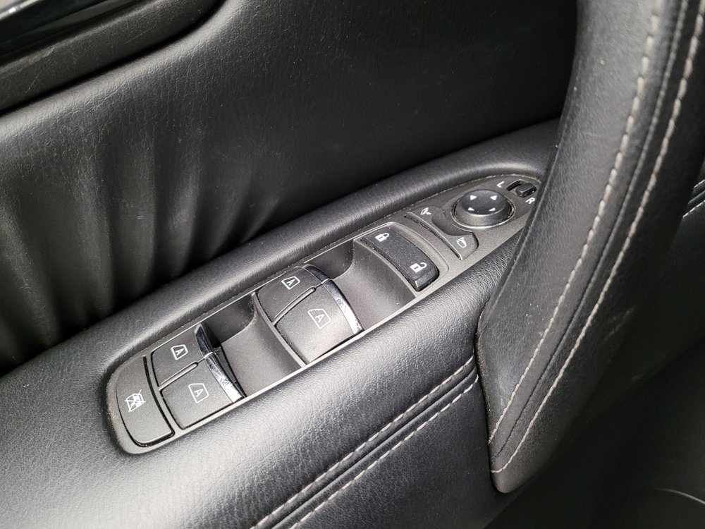 Used 2020 Nissan Armada SL w/ Premium Package RWD image 27