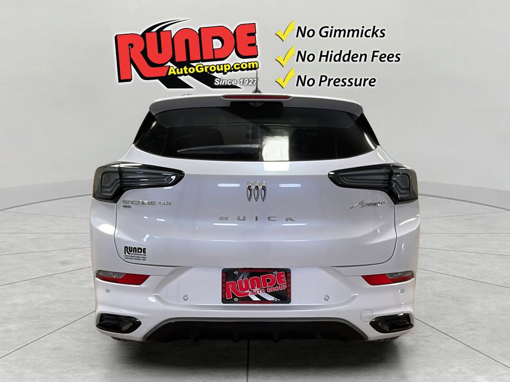Used 2024 Buick Encore GX Avenir w/ Avenir Technology Package image 5