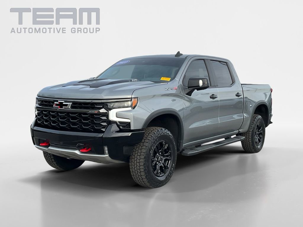 Used 2023 Chevrolet Silverado 1500 ZR2 w/ Technology Package image 3