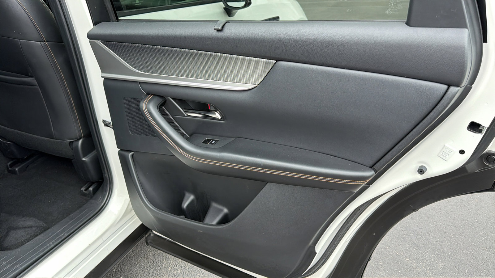 Used 2025 MAZDA CX-90 3.3 Turbo w/ Preferred Package image 34