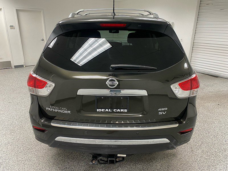 Used 2015 Nissan Pathfinder SV w/ Cargo Package image 6