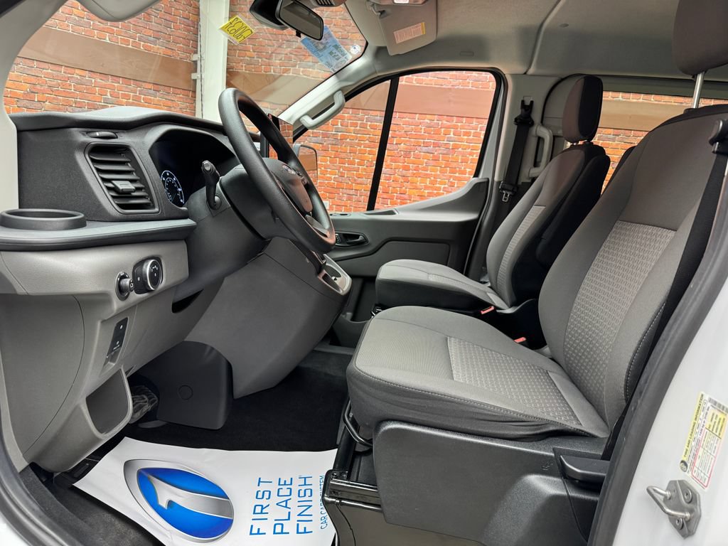 Used 2024 Ford Transit 350 XLT RWD image 21