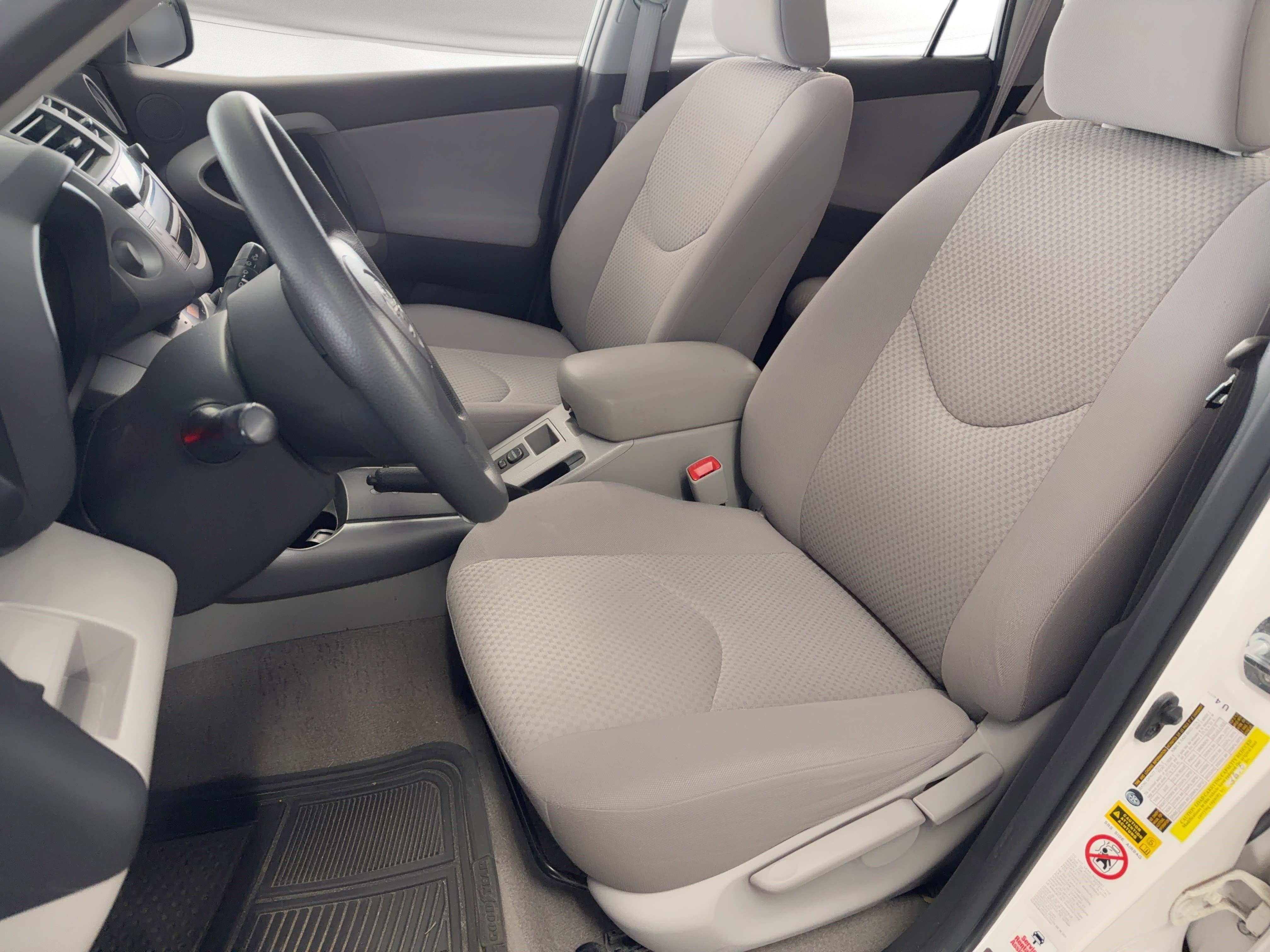 Used 2008 Toyota RAV4 2WD image 5