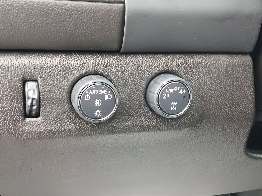 Used 2022 GMC Canyon AT4 w/ Trailering Package image 18