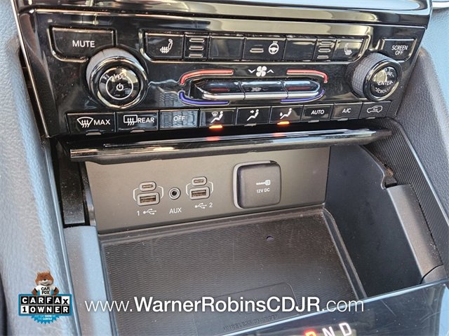 Used 2024 Jeep Grand Cherokee Altitude image 22