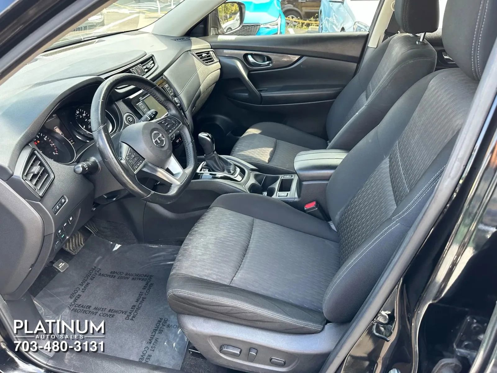 Used 2019 Nissan Rogue SV image 15