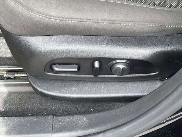 Used 2019 Chevrolet Blazer LT image 15