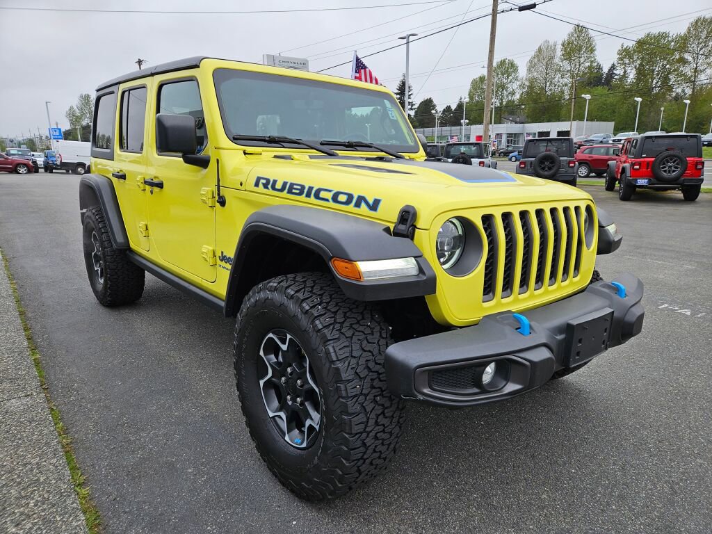 Used 2023 Jeep Wrangler Unlimited Rubicon 4xe w/ Cold Weather Group AWD/4WD image 7