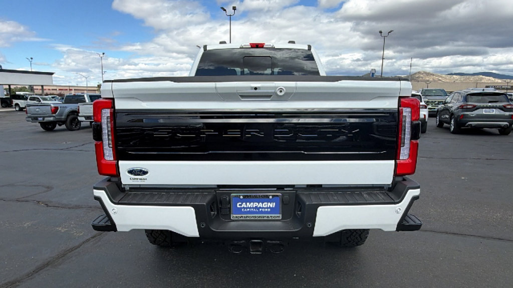 New 2026 Ford F350 Platinum w/ Tremor Off-Road Package AWD/4WD image 4