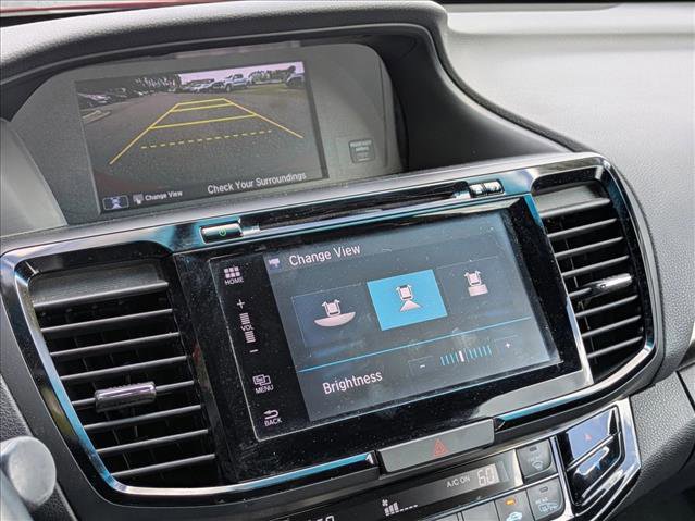 Used 2017 Honda Accord EX-L image 12