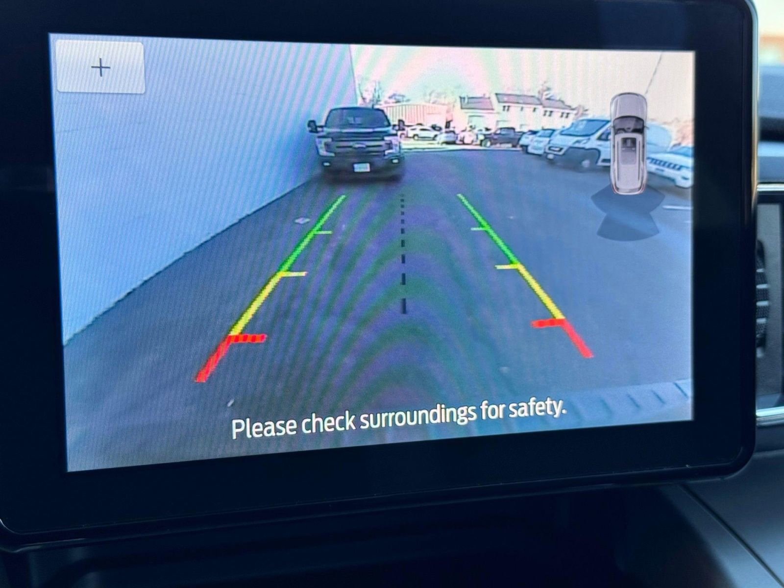 Used 2022 Ford Explorer XLT w/ Equipment Group 202A image 28