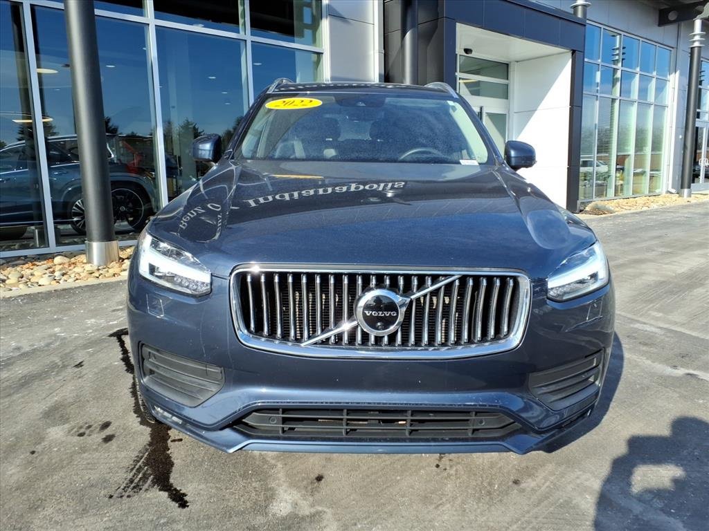Used 2022 Volvo XC90 T6 Momentum w/ Advanced Package image 9