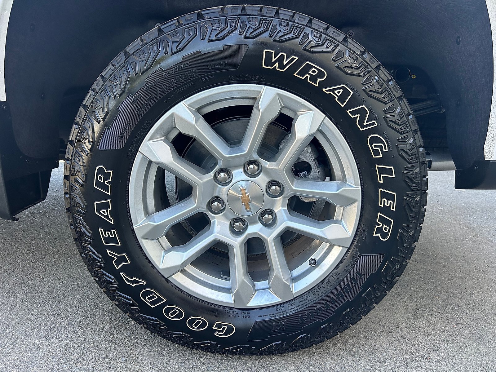 New 2026 Chevrolet Silverado 1500 LT AWD/4WD image 11