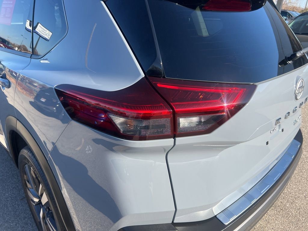 Certified 2023 Nissan Rogue SL w/ SL Premium Package image 36