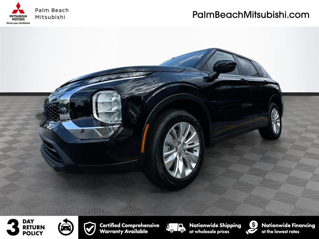 Used 2025 Mitsubishi Outlander ES