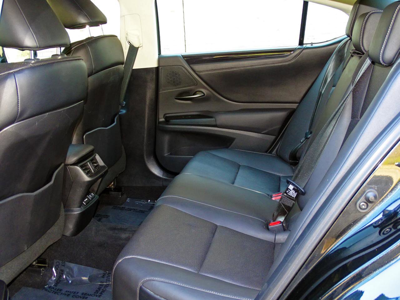 Used 2020 Lexus ES 350 w/ Premium Package image 16
