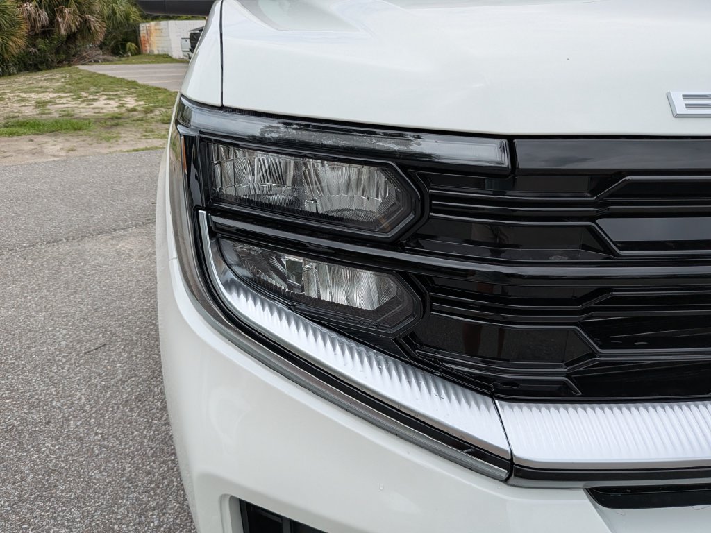 New 2027 Ford Expedition Platinum RWD image 9