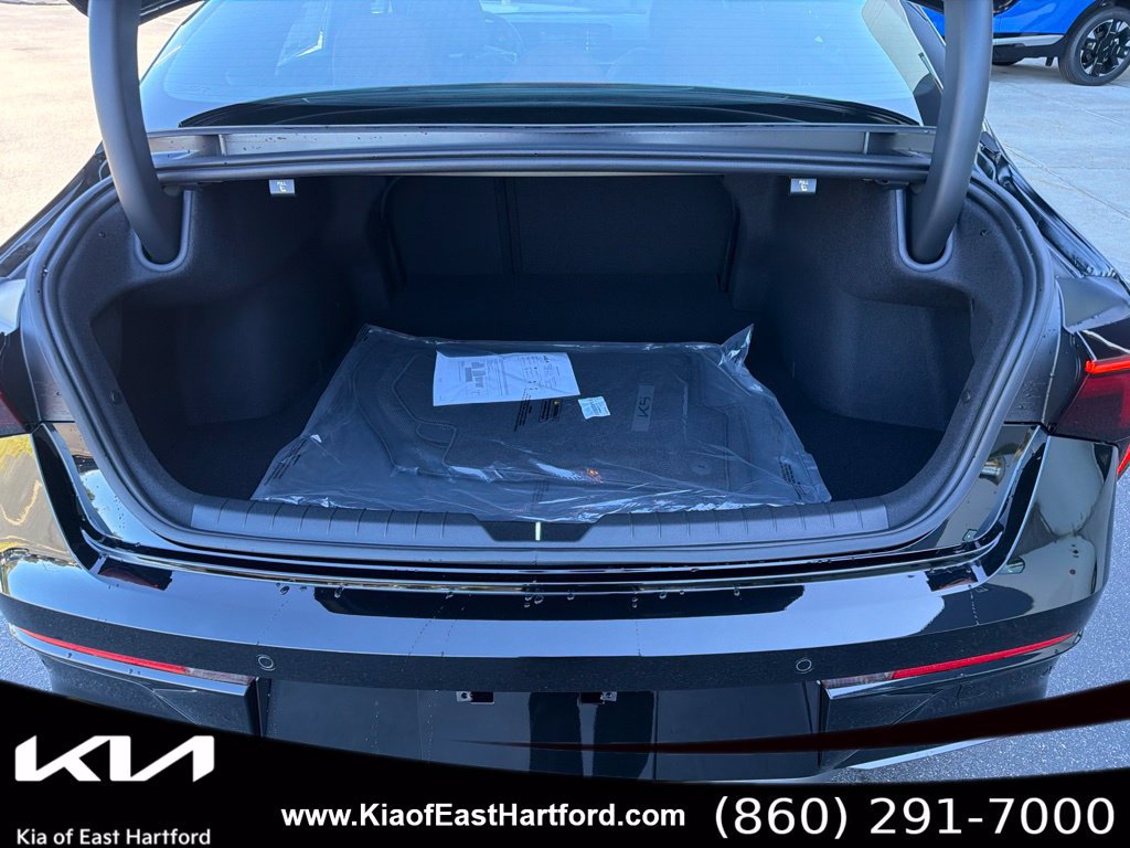 New 2027 Kia K5 GT-Line FWD image 16