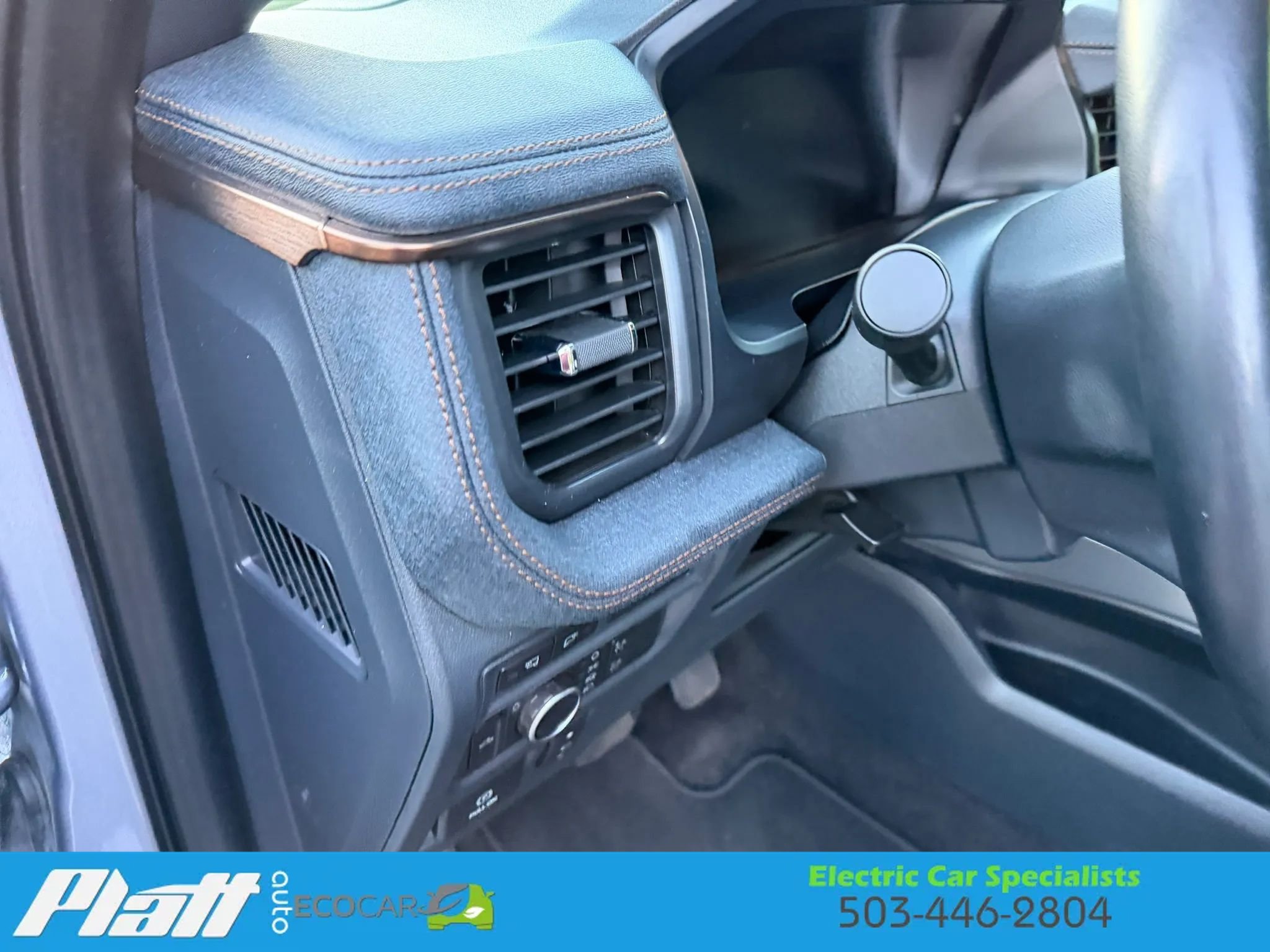 Used 2022 Ford F150 Lightning Lariat AWD/4WD image 23