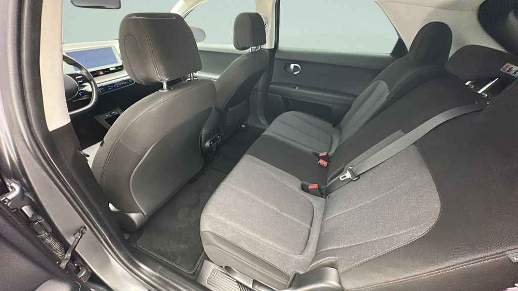 Used 2024 Hyundai Ioniq 5 SEL AWD/4WD image 9