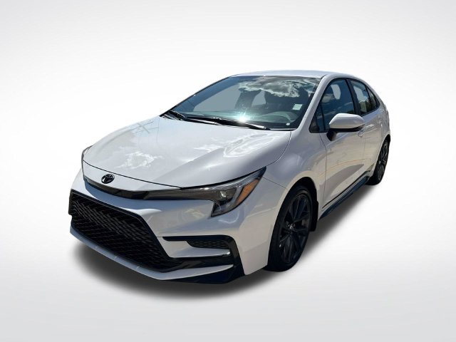 Used 2026 Toyota Corolla SE FWD image 3