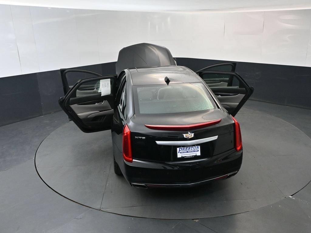 Used 2016 Cadillac XTS Luxury FWD image 18