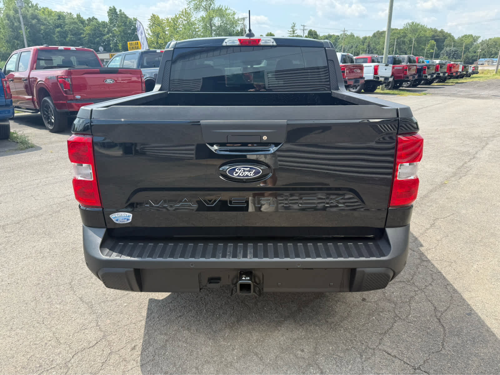 New 2025 Ford Maverick XLT w/ XLT Luxury Package image 5