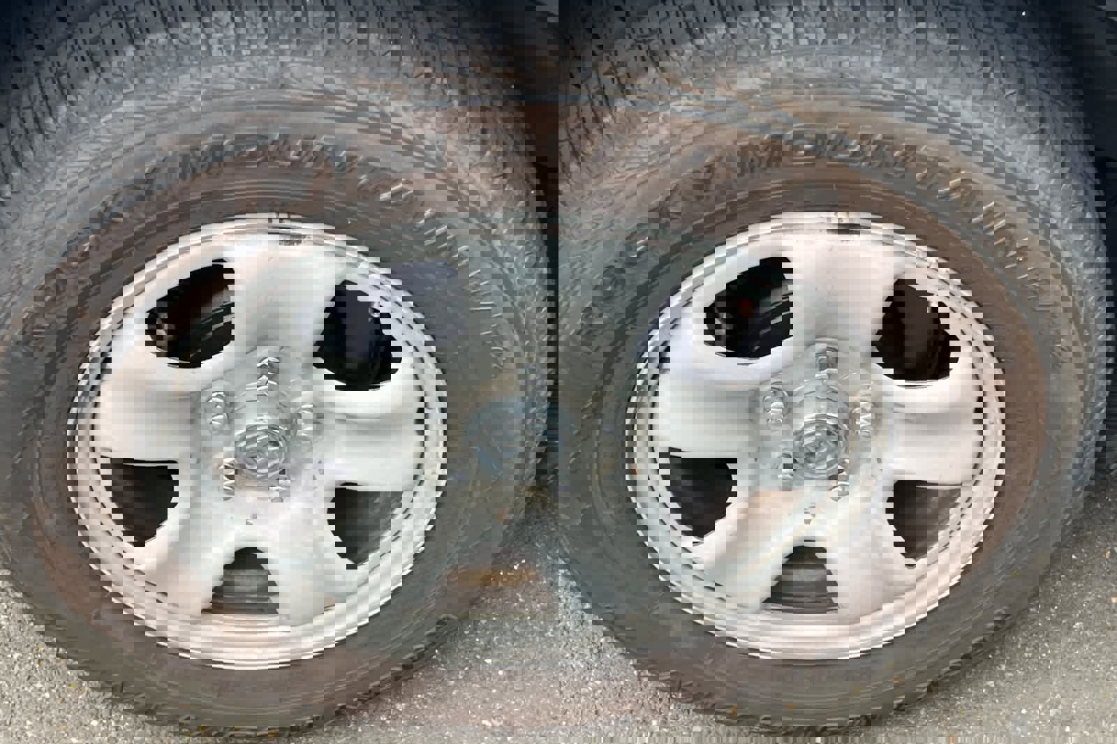 Used 2015 Honda CR-V LX image 14