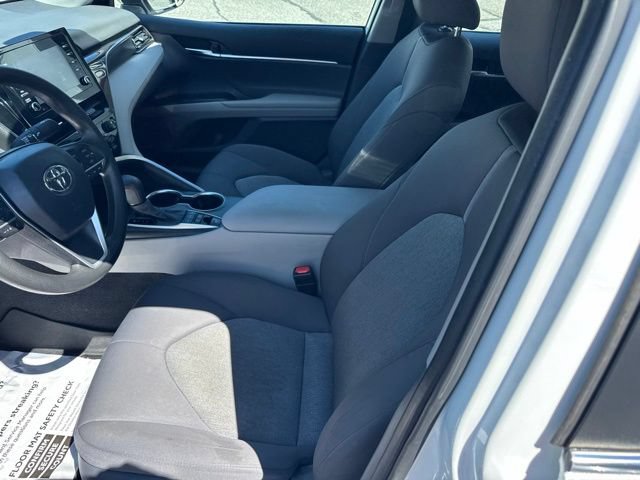 Used 2021 Toyota Camry LE FWD image 13