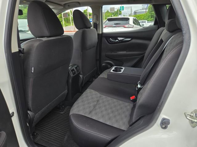 Used 2018 Nissan Rogue Sport AWD image 13