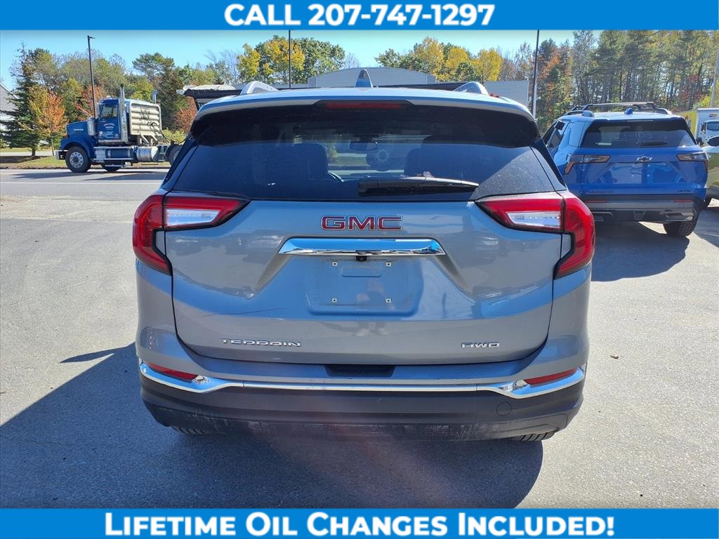 Used 2023 GMC Terrain SLT image 7