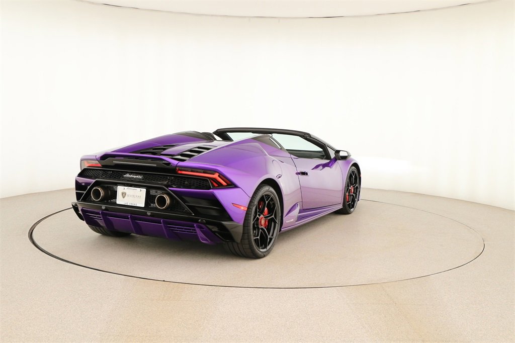 Used 2024 Lamborghini Huracan EVO image 6