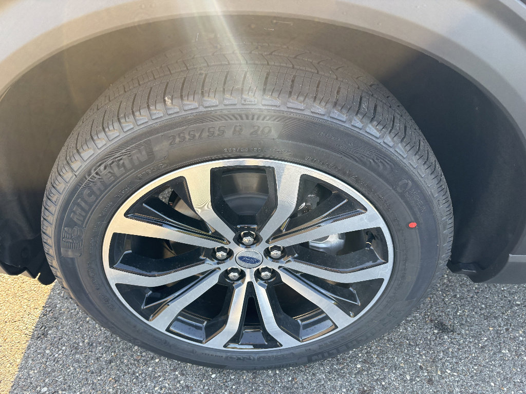 New 2026 Ford Explorer ST-Line AWD/4WD image 9