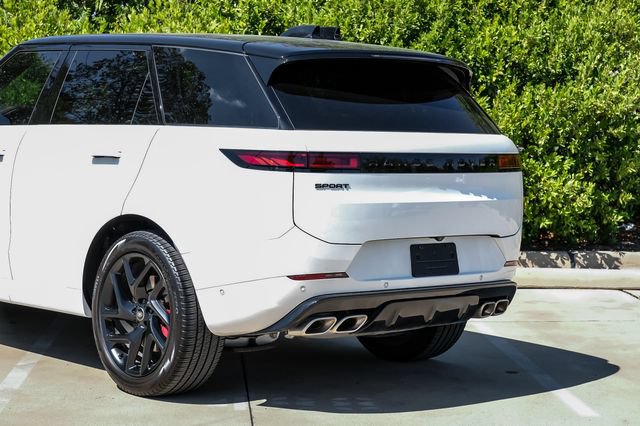 Used 2025 Land Rover Range Rover Sport Autobiography AWD/4WD image 15