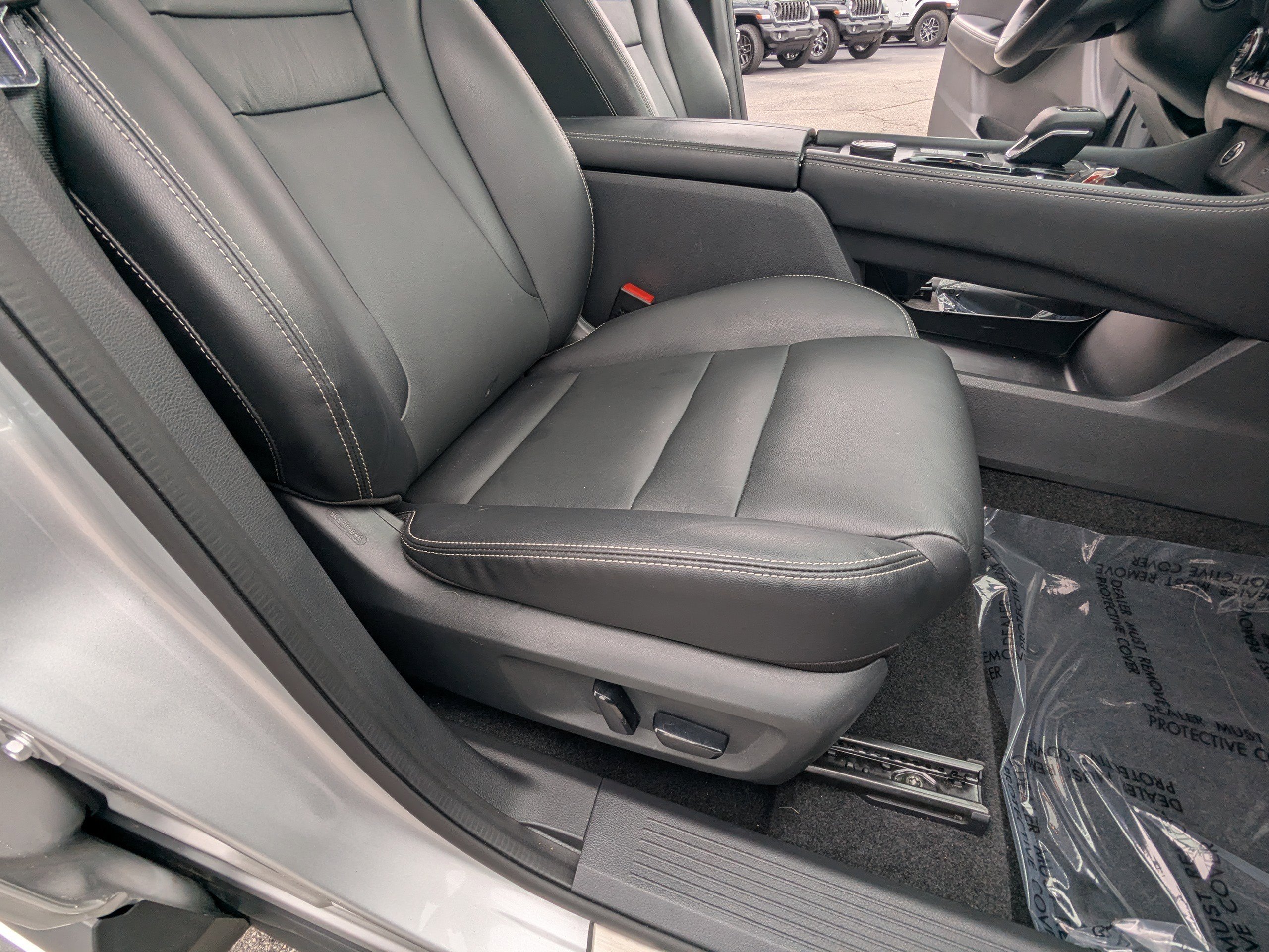 Used 2022 Nissan Rogue SL w/ SL Premium Package image 15