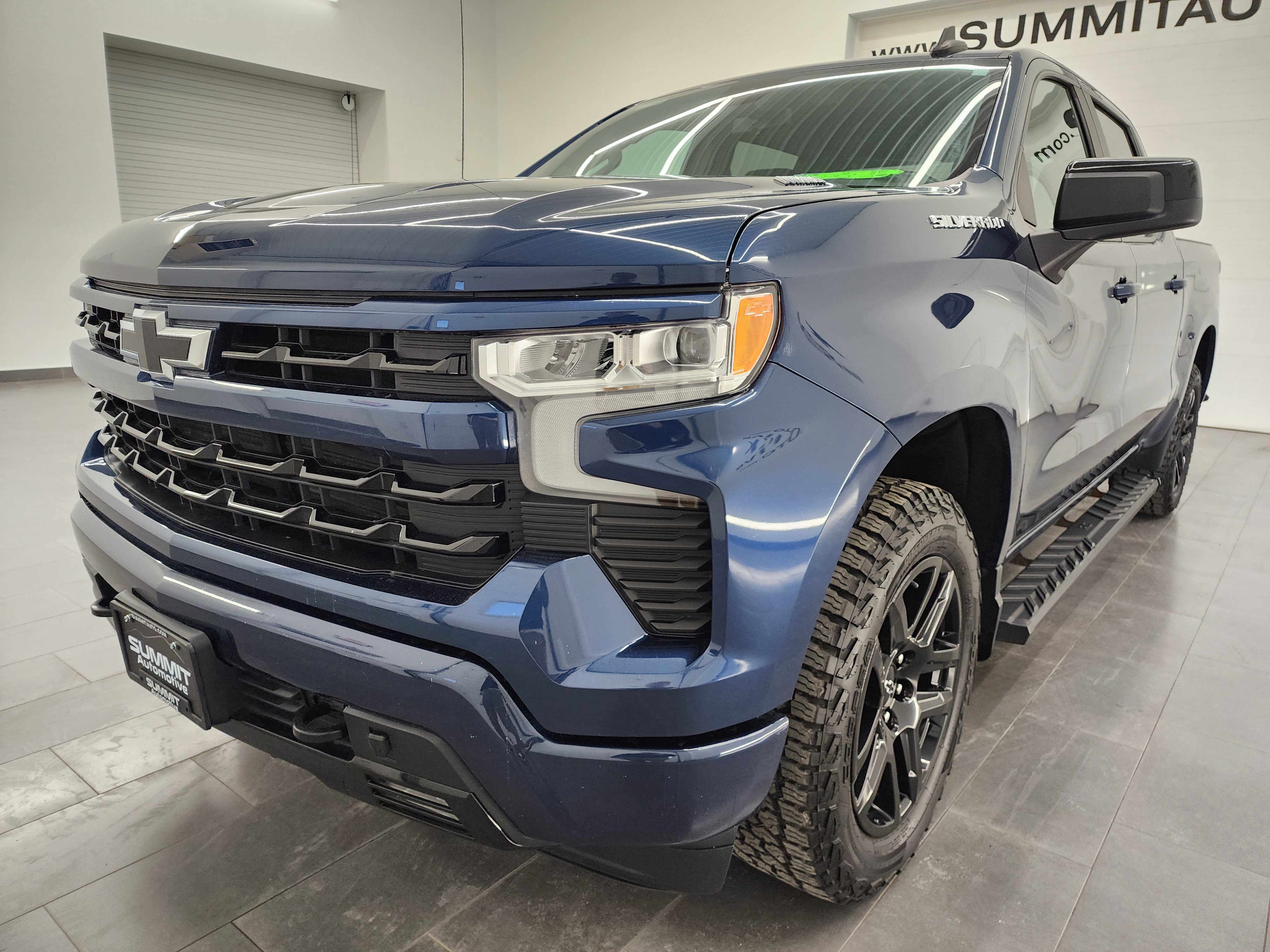Used 2022 Chevrolet Silverado 1500 RST image 7