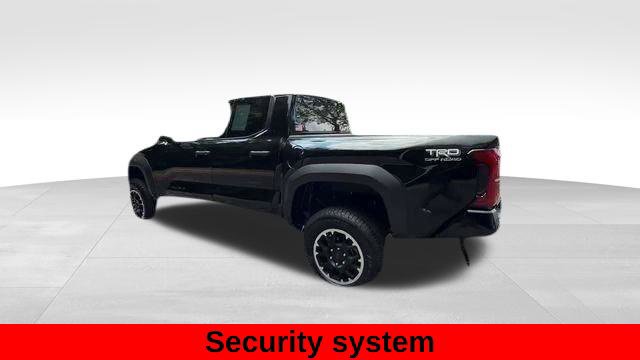 Used 2025 Toyota Tacoma TRD Off-Road AWD/4WD image 43