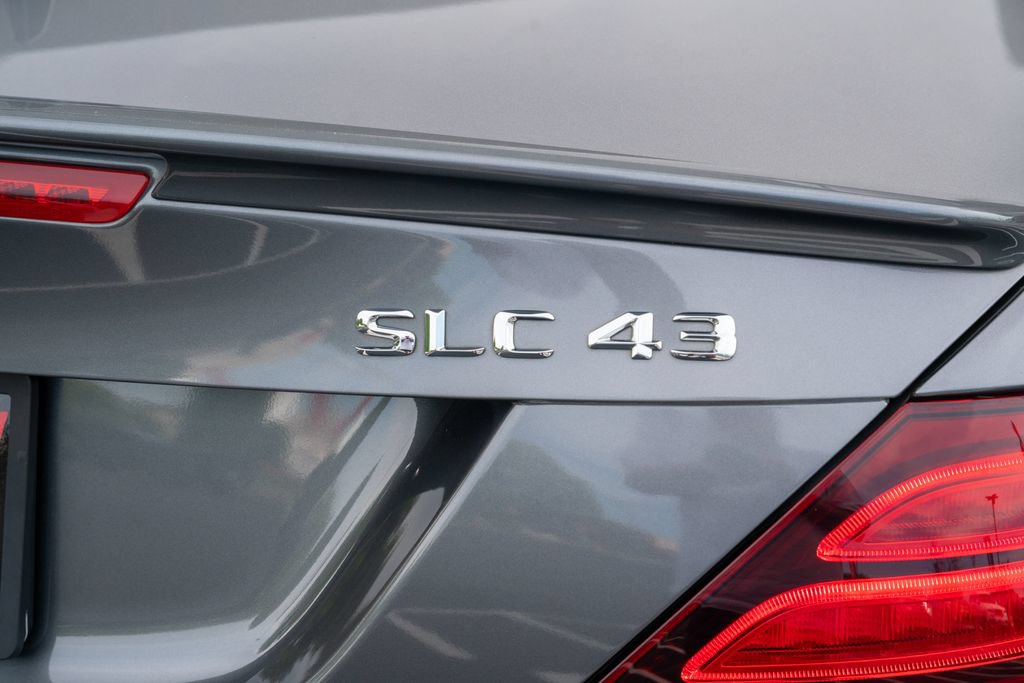 Used 2017 Mercedes-Benz SLC 43 AMG w/ Premium 3 Package image 18
