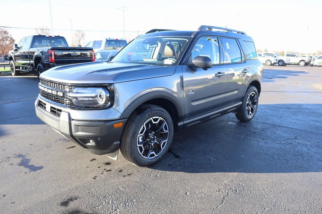 New 2025 Ford Bronco Sport Outer Banks w/ Outer Banks Tech Package+ AWD/4WD image 11