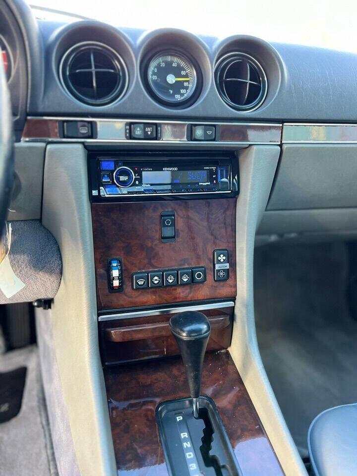 Used 1987 Mercedes-Benz 560 SL image 23