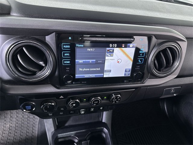 Used 2019 Toyota Tacoma TRD Sport w/ Technology Package image 13